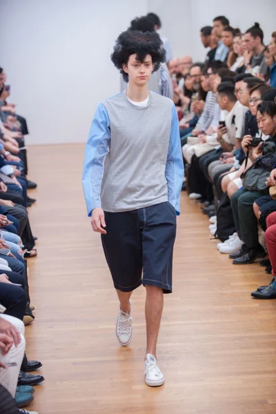 Look 29